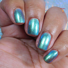 Load image into Gallery viewer, Crush