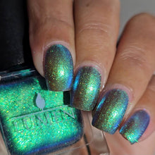 Load image into Gallery viewer, Crush