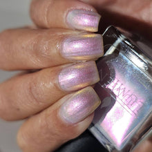 Load image into Gallery viewer, Lost Alchemist's Tear