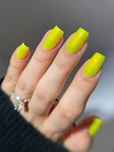 Load image into Gallery viewer, Radiant Burn