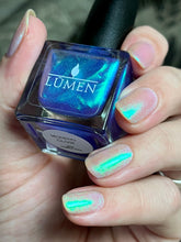 Load image into Gallery viewer, Morpho Glow