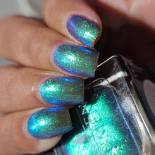 Load image into Gallery viewer, Crush
