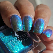 Load image into Gallery viewer, Crush
