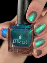 Load image into Gallery viewer, Crush
