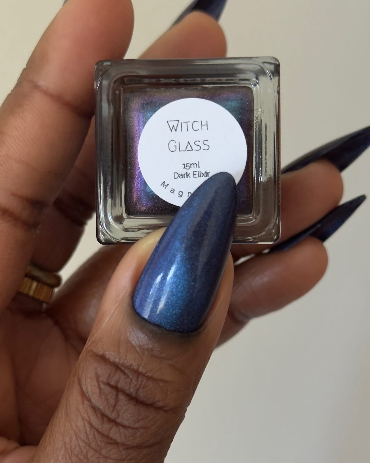 WiitchGlass