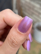 Load image into Gallery viewer, Libra
