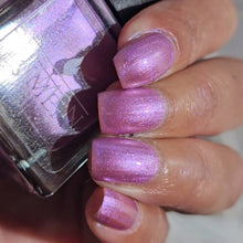 Load image into Gallery viewer, Libra
