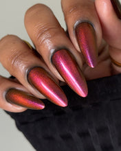 Load image into Gallery viewer, Glass Caged Heart
