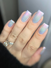 Load image into Gallery viewer, Lost Alchemist's Tear
