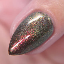 Load image into Gallery viewer, Blood and Earth Magnetic Polish
