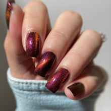 Load image into Gallery viewer, Glass Caged Heart
