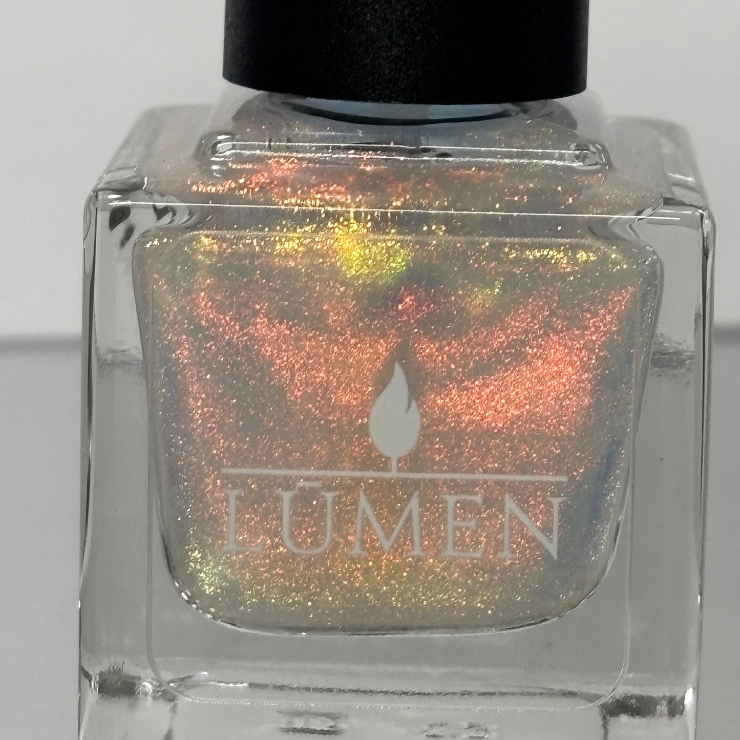 Honeyfire Aura scented shimmer topcoat